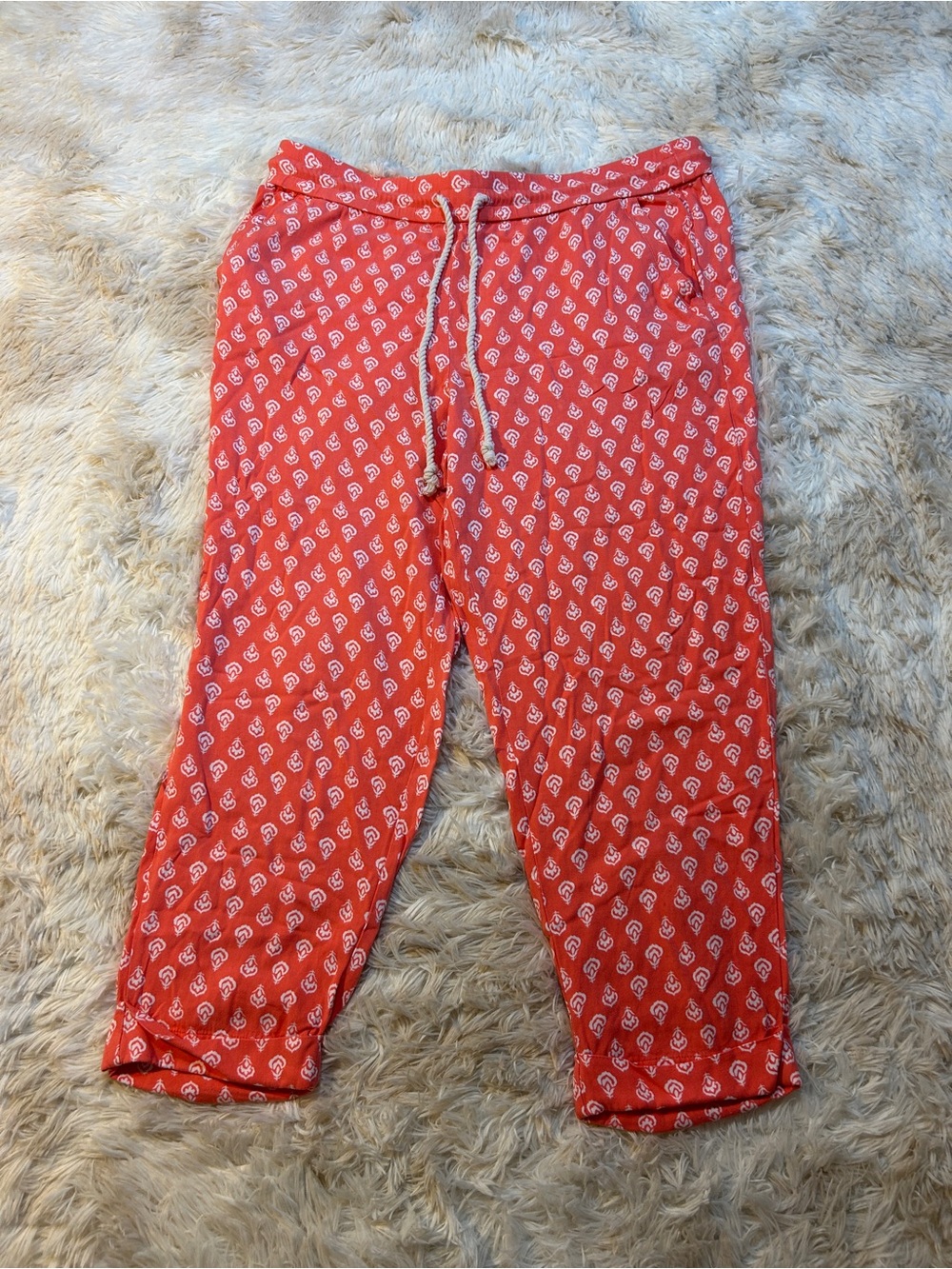 Liz Claiborne Coral Drawstring Cropped Lounge Pants with White Paisley